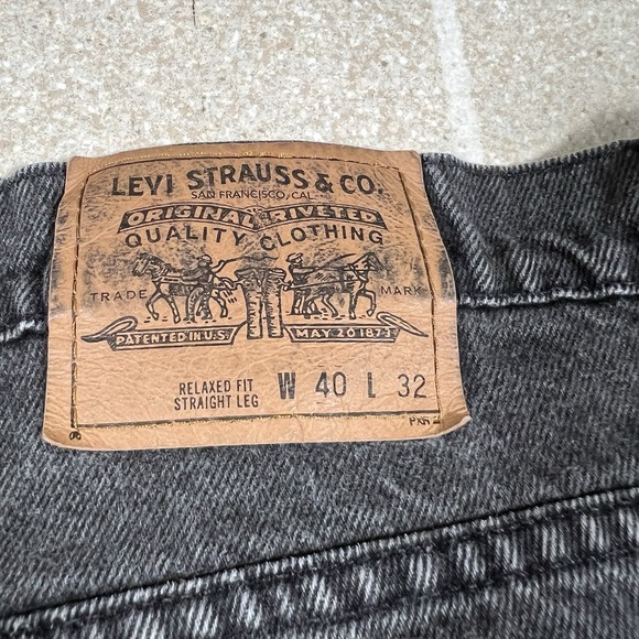 Vintage 1997 Levi's 575 Made In USA Black Jeans White Tab Size 40 X 32 Grunge - Picture 4 of 7